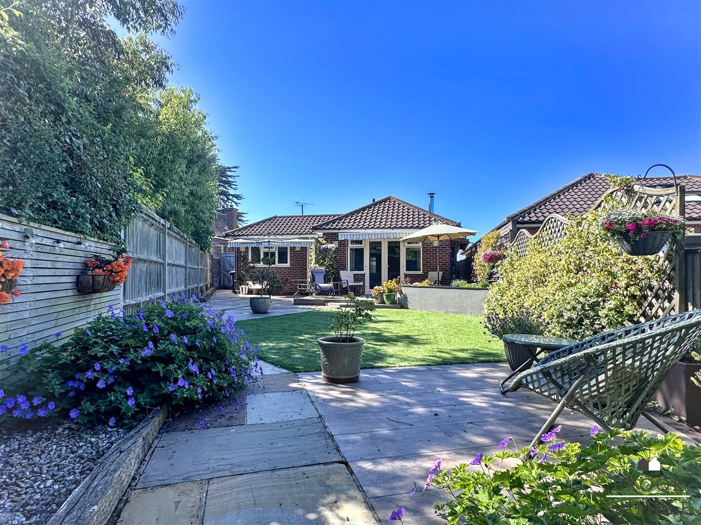 4 Bedroom Bungalow for Sale: £470,000. Broad Road in Eastbourne, East Sussex